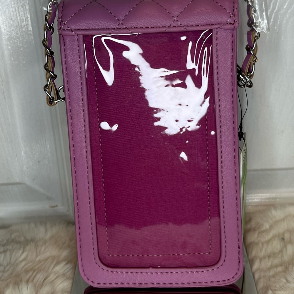 BADGLEY MISCHKA PINK QUILTED VEGAN LEATHER PEARLS CROSSBODY PHONE CASE NEW - Picture 3 of 8